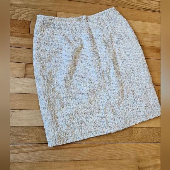 Vintage Voire Nom White Tweed Skirt with Sequins - Picture 7 of 7
